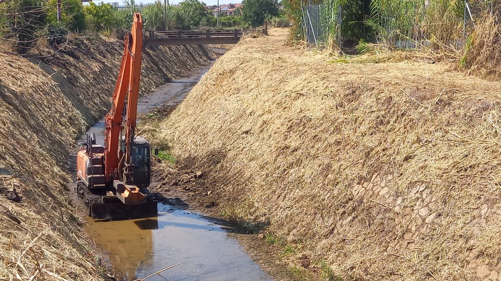 FONDI - Canale Pedemontano - zona Fucito